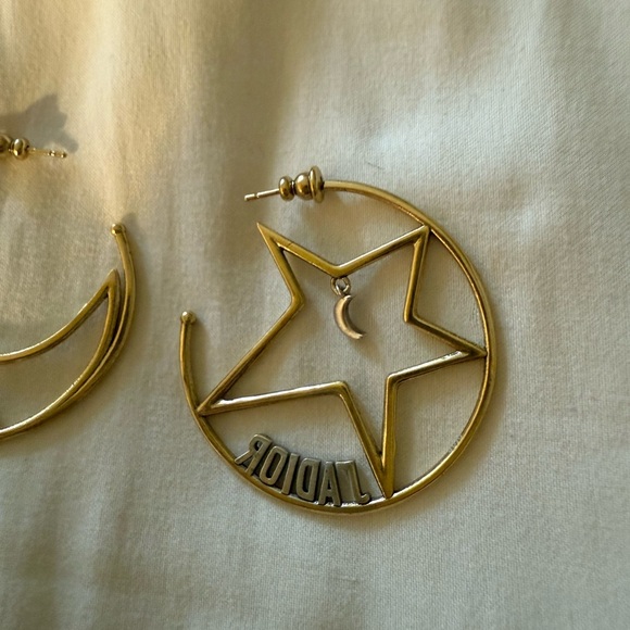 Dior Gold Moon and Star Earrings - Picture 2 of 3